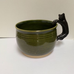 Mugg i keramik i två storlekar med en katt som handtag 2