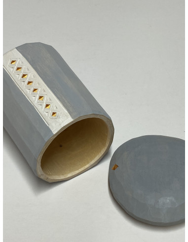 Krympburk, stor med karvsnitt