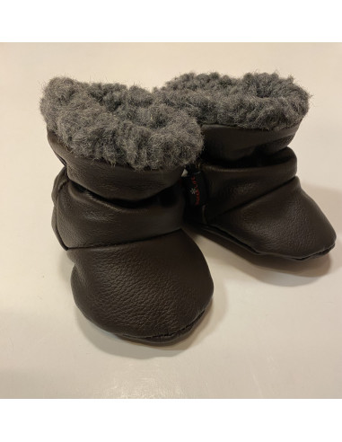 Barntossor i renskinn